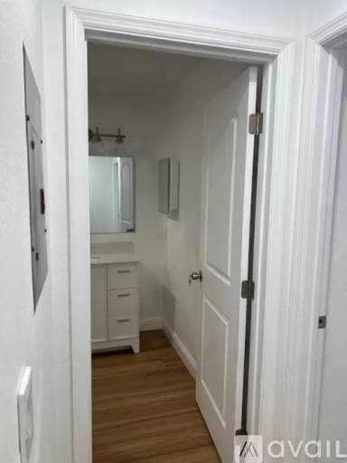 Main picture of 2283 Renwick Ln