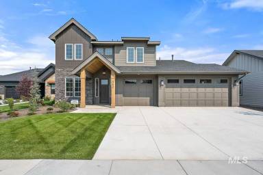 Main picture of 362 S Hamlin Ln