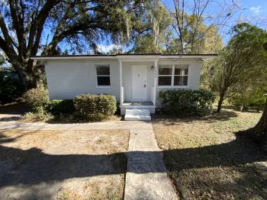 Main picture of 6907 W Virginia Ave