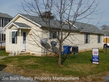 Main picture of 17 Virginia Ave