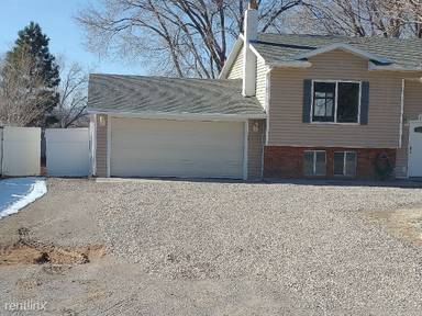 Main picture of 4593 N Wagon Wheel Dr