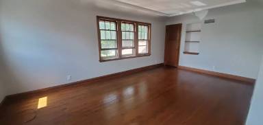 Main picture of 2328 N 67th St