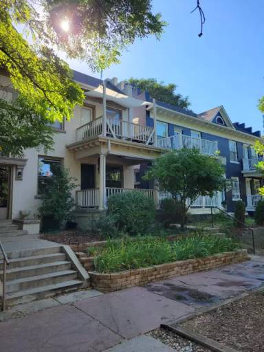 Main picture of 1248 N Pennsylvania St