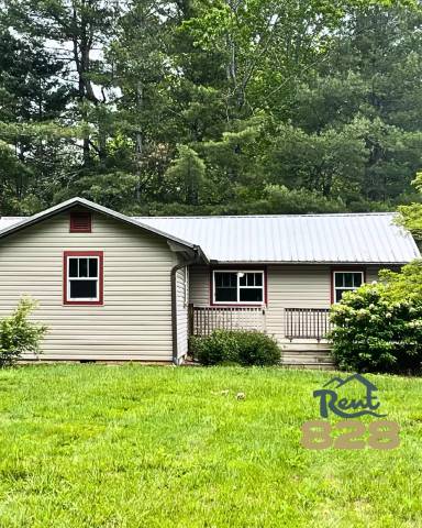 Main picture of 726 Brookside Camp Rd