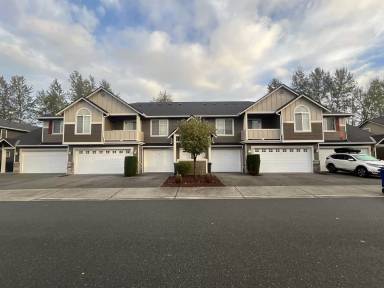 Main picture of 5013 148th St NE