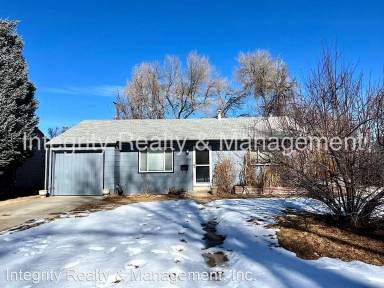 Main picture of 5383 E Eastman Ave