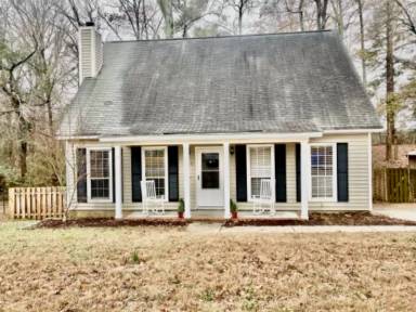 Main picture of 634 Kemper Dr