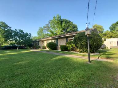 Main picture of 107 Greer Ave