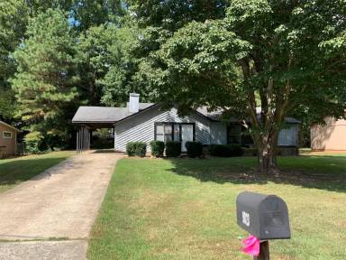 Main picture of 9023 Homewood Dr