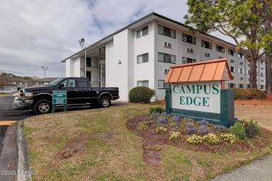 Main picture of Campus Edge Condominiums
