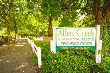 Main picture of 9408 SW Allen Blvd