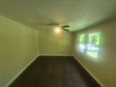Main picture of 373 Edmondson Ferry Rd