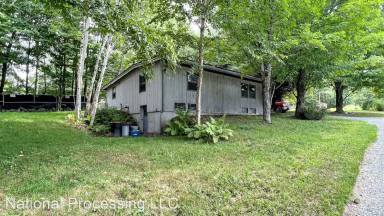 Main picture of 45 Andrews Ln