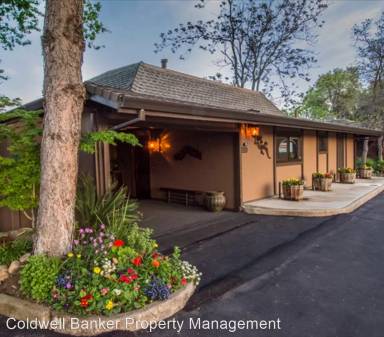Main picture of 147 Village Dr