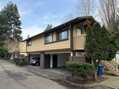 Main picture of 11338 3rd Ave NE