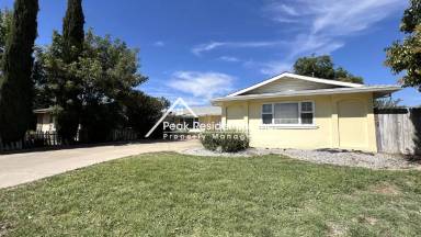 Main picture of 9225 La Riviera Dr
