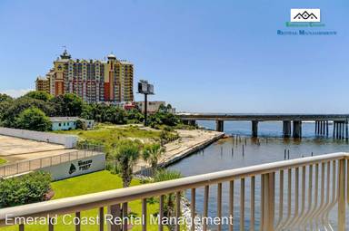 Main picture of 5 Calhoun Ave