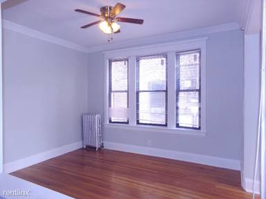 Main picture of 1314 W Waveland Ave