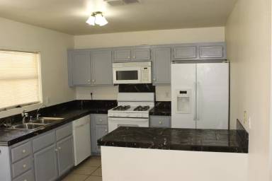 Main picture of 3507 Oberon Ln