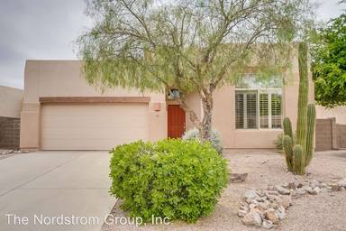 Main picture of 483 N Daystar Mountain Dr