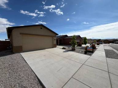Main picture of 3820 Hernandez St SW