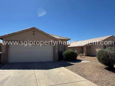 Main picture of 10441 W Palm Ln