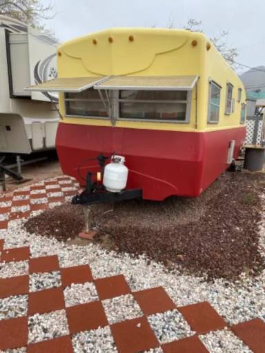 Main picture of Stardust Trailer Park