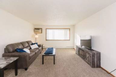 Main picture of 1515 14th Ave E