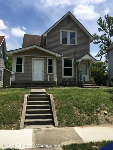 Main picture of 2020 Fletcher St