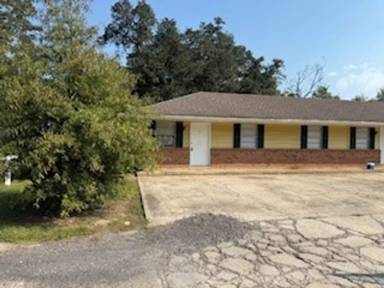 Main picture of 46106 N Coburn Rd