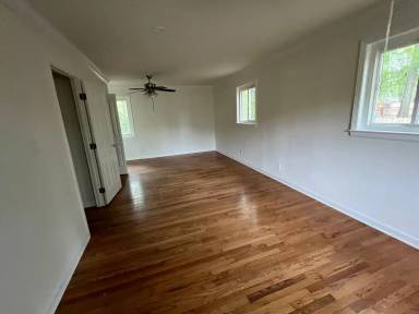 Main picture of 2020 Hillandale Rd