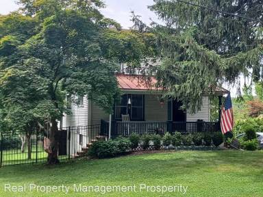 Main picture of 412 Summit Ave