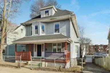 Main picture of 612 Norfolk St