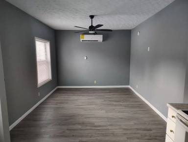 Main picture of 609 E Mulberry St