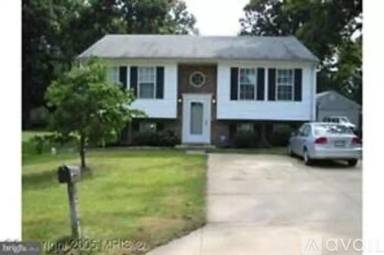 Main picture of 8515 Spruce Hill Dr