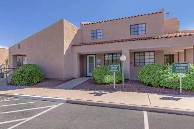 Main picture of Broadmoor Apartments