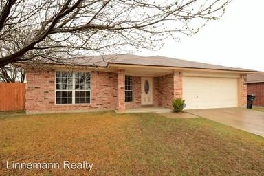 Main picture of 3401 Bugle Dr