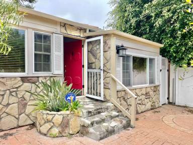 Main picture of 3275 Ibis St
