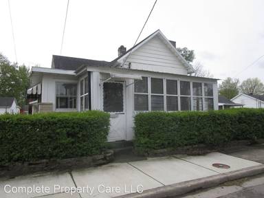 Main picture of 1419 W 16th St