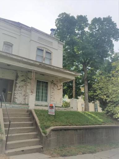 Main picture of 901 South 14th Street