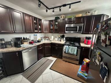 Main picture of 1697 Commonwealth Ave