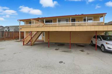 Main picture of 231 Ford St