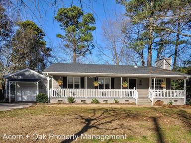Main picture of 1500 Carolina Pines Ave