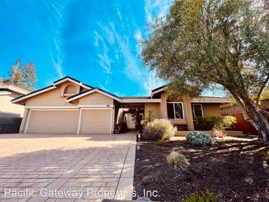 Main picture of 1612 Pam Ln