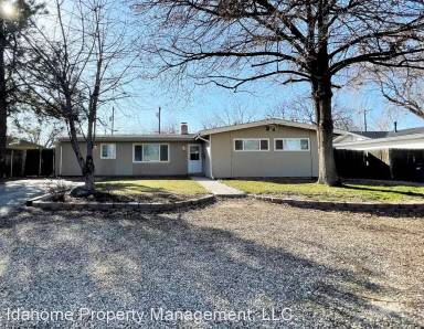 Main picture of 1745 N Westland Dr