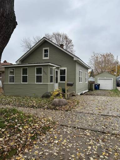 Main picture of 2601 Arthur Ave
