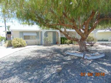 Main picture of 28756 Wee Burn Way