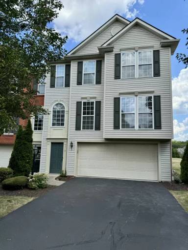 Main picture of 1713 Michael Dr