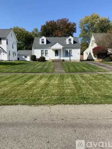 Main picture of 226 Trumbull Ave SE