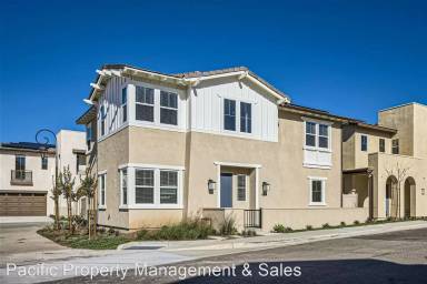 Main picture of 484 Clubhouse Dr